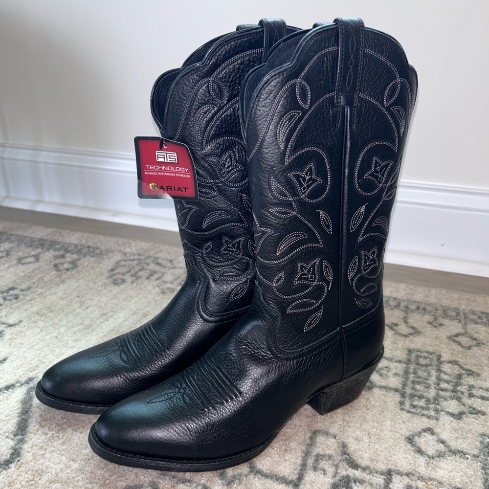 NWT Black Ariat Cowboy/Western Boots